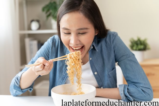 Berapa Lama Mi Instan Dicerna? Penjelasan Dokter Pencernaan